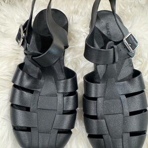 Old Navy Women's Black Buckle Sandals
